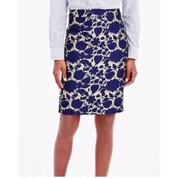 J Crew size 16 blue and gold wool jacquard skirt - Picture 5 of 5